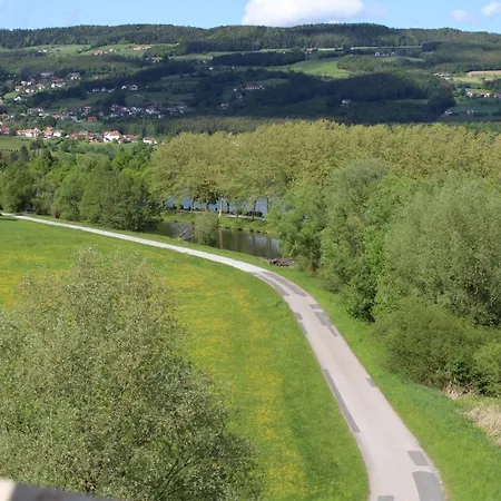 Waldhof Am Stubenbergsee Hotel