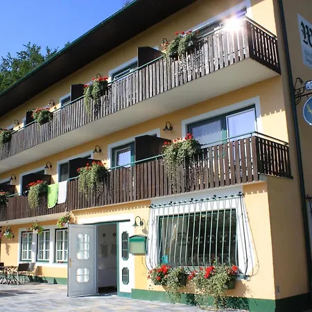 Waldhof Am Stubenbergsee Hotel 3*
