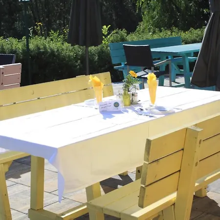 Waldhof Am Stubenbergsee Hotel 3*