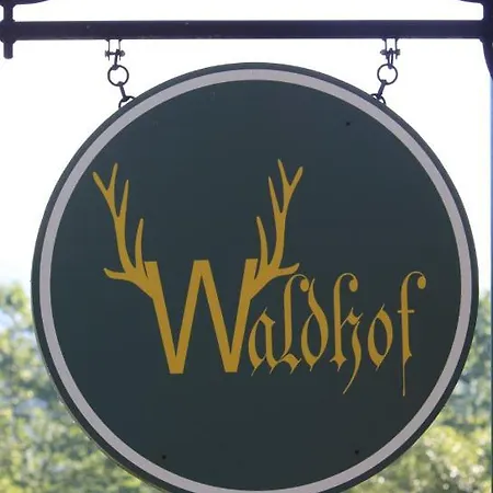 Waldhof Am Stubenbergsee Hotel