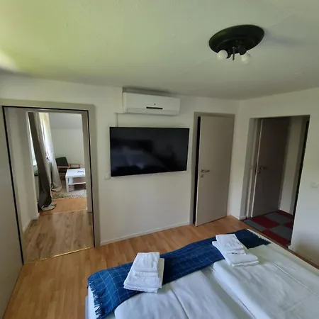 מלון Waldhof Am Stubenbergsee