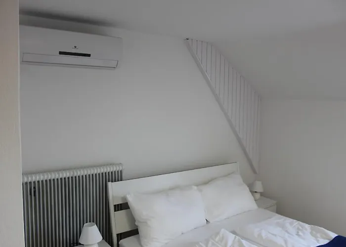 فندق Waldhof Am Stubenbergsee