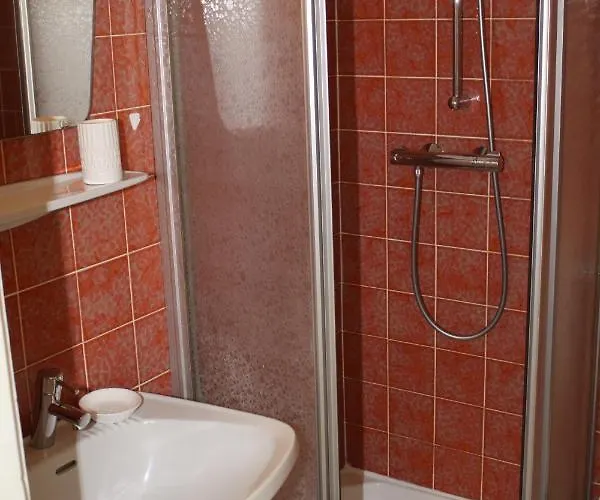 فندق Waldhof Am Stubenbergsee ستوبيبرغ